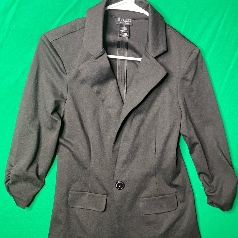Multiples shirts, sweaters, dresses etc